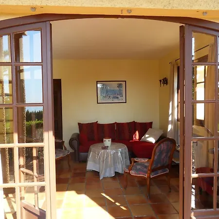 Les Amphores Villa